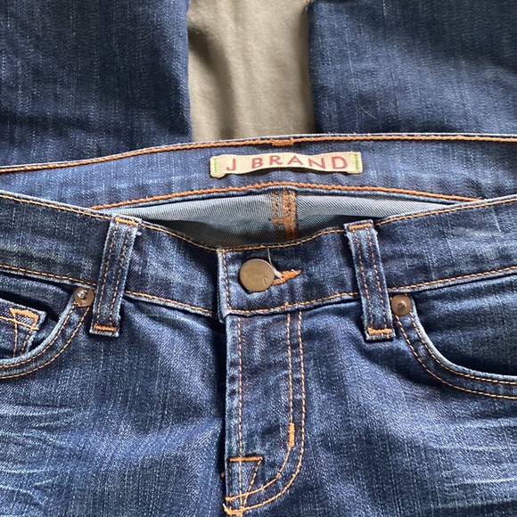 JBRAND Size 25 Pencil Leg Jeans w/33โ Inseam - Picture 2 of 6